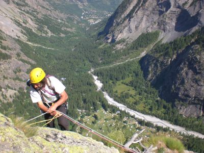 Mehrseillängenrouten-Klettern in den Dauphiné-Alpen
